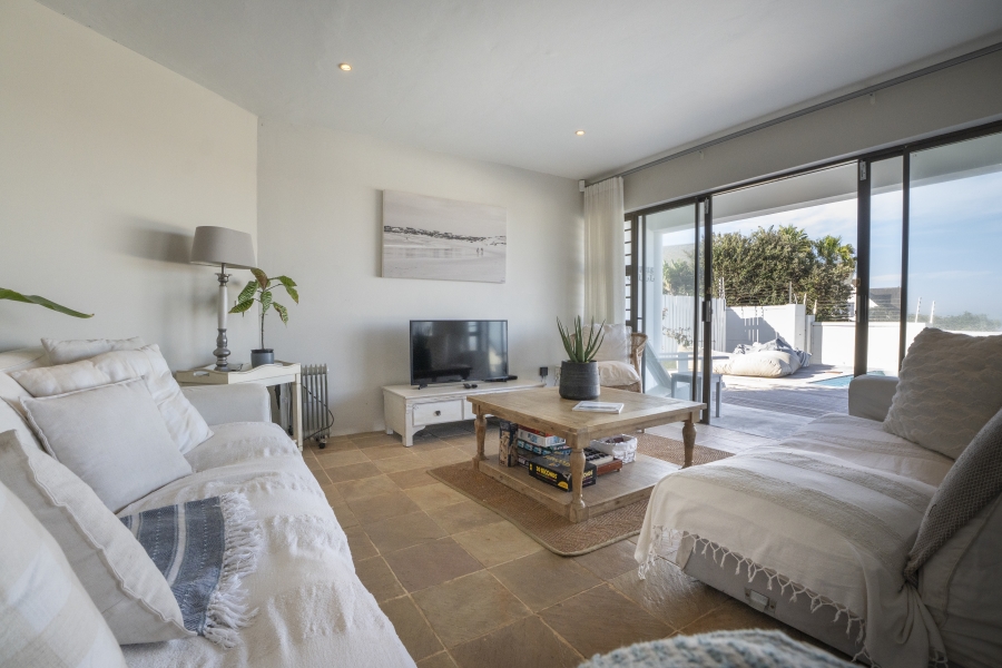 5 Bedroom Property for Sale in St Francis Bay Village Eastern Cape